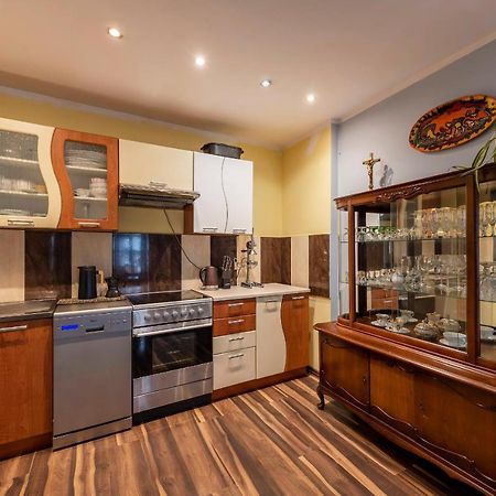 Apartament Artystyczny W Rynku. Lądek-Zdrój Exteriér fotografie